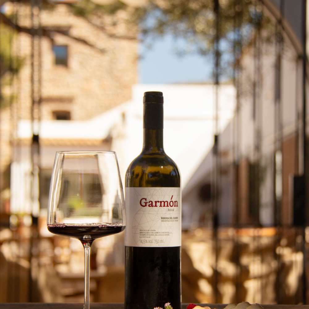 <p>Disfruta <em>del proceso de la brasa</em></p>